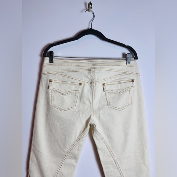 Vintage  Roberto Cavalli white Jeans with signature belt 44 - Picture 9 of 10